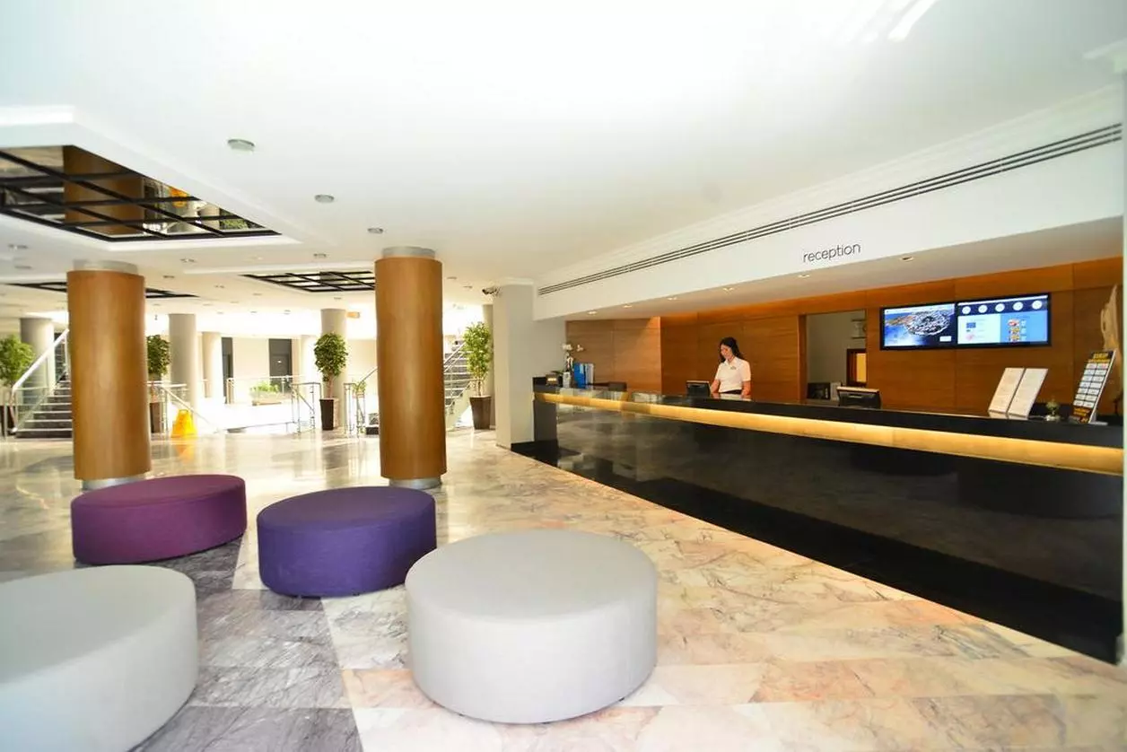 greenbeach_shabaviz (20).jpg